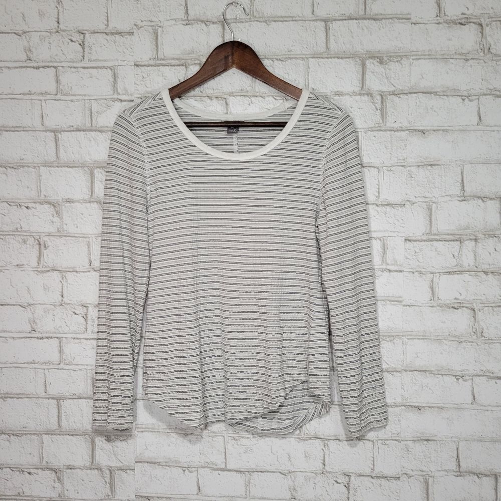 Eddie Bauer stripe long sleeve top